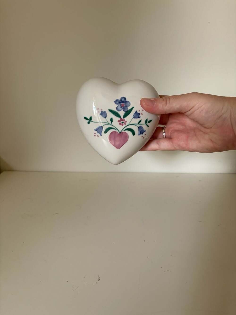 R.B. Bernarda Portugal Ceramic Heart Trinket Box Floral Hand Painted